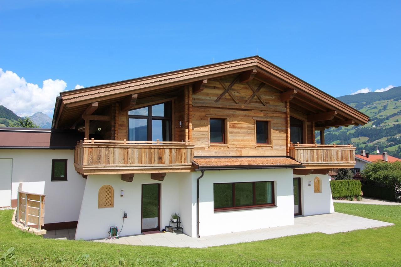 Chalet Fuegen Exterior photo